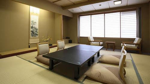 Hotel Shisuikaku Toufuya Toyota  Zewnętrze zdjęcie